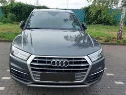 Grau Gebraucht 2019 Audi Q5 Sport SUV | 25.800 € (Fairer Preis)