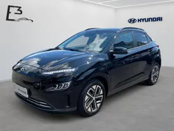 Schwarz Gebraucht 2023 Hyundai Kona Trend SUV | 19.990 € (Fairer Preis)