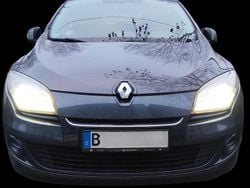 Grau Gebraucht 2013 Renault Mégane III Expression Limousine | 5.300 € (Fairer Preis)