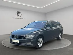 Grau Gebraucht 2021 VW Passat Business Kombi | 20.450 € (Fairer Preis)