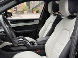 Schwarz Gebraucht 2024 Porsche Cayenne S SUV | 99.790 € (Guter Preis)