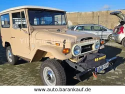 Beige Gebraucht 1973 Toyota Land Cruiser SUV | 43.900 €