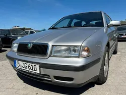 Silber Gebraucht 2000 Skoda Octavia Kombi | 999 € (Guter Preis)