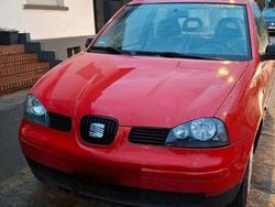 Rot Gebraucht 2001 Seat Arosa Kleinwagen | 1.200 € (Fairer Preis)