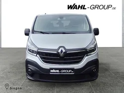 Platingrau (grau) Gebraucht 2020 Renault Trafic Life Van | 25.490 € (Teuer)