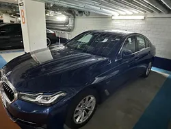 Blau Gebraucht 2022 BMW 530e Limousine | 40.500 € (Etwas zu teuer)