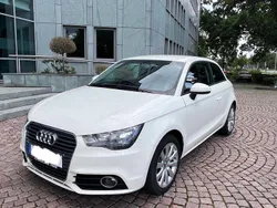 Weiß Gebraucht 2011 Audi A1 Attraction Kleinwagen | 6.250 € (Guter Preis)