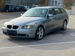 Grau Gebraucht 2004 BMW 530 Kombi | 2.599 € (Fairer Preis)
