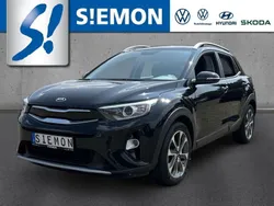 Schwarz Gebraucht 2021 Kia Stonic Vision SUV | 16.550 € (Fairer Preis)