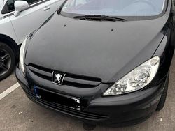 Schwarz Gebraucht 2002 Peugeot 307 Kleinwagen | 1.300 € (Fairer Preis)