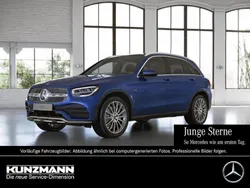 Brillantblau metallic Gebraucht 2021 Mercedes GLC300e AMG SUV | 39.460 € (Fairer Preis)
