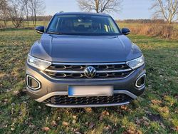 Grau Gebraucht 2024 VW T-Roc Style SUV | 26.750 € (Guter Preis)