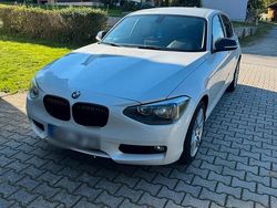Weiß Gebraucht 2012 BMW 116 Kleinwagen | 5.000 € (Guter Preis)