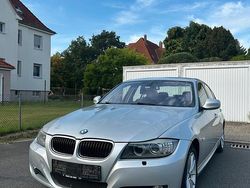 Grau Gebraucht 2011 BMW 320 Limousine | 4.000 € (Superpreis)