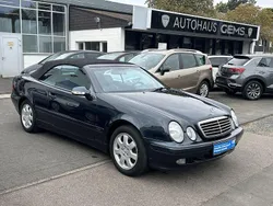 Schwarz Gebraucht 2000 Mercedes CLK200 Avantgarde Cabrio | 4.490 € (Superpreis)