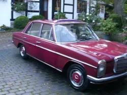 Mercedes 200/8