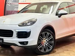 Weiss Gebraucht 2015 Porsche Cayenne SUV | 23.490 € (Fairer Preis)