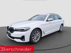 Weiss Gebraucht 2020 BMW 530 Sport Line Kombi | 30.990 € (Guter Preis)