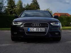 Schwarz Gebraucht 2012 Audi A4 S-Line Kombi | 10.900 € (Fairer Preis)