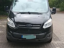 Schwarz Gebraucht 2017 Ford Tourneo Custom Van / Kleinbus | 18.900 € (Teuer)