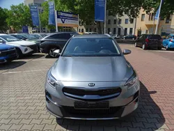 Blau Gebraucht 2021 Kia XCeed Vision SUV | 18.900 € (Guter Preis)