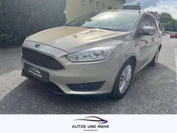 Grau Gebraucht 2015 Ford Focus Trend Kombi | 7.999 € (Fairer Preis)