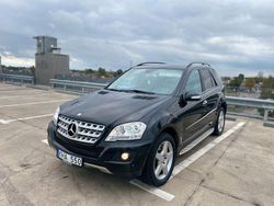 Schwarz Gebraucht 2007 Mercedes ML500 SUV | 9.000 € (Fairer Preis)