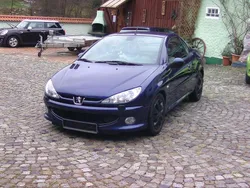 Blau Gebraucht 2006 Peugeot 206 Cabrio | 1.390 € (Guter Preis)