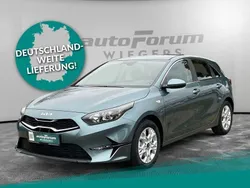 Schwarz Neu 2025 Kia Ceed Comfort Limousine | 20.070 € (Superpreis)