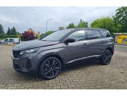 Platinium grau/dach schwarz Gebraucht 2024 Peugeot 5008 GT Van / Kleinbus | 29.490 € (Superpreis)