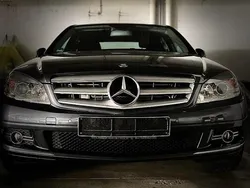 Grau Gebraucht 2010 Mercedes C350 Limousine | 13.999 € (Etwas zu teuer)