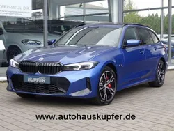 Blau Gebraucht 2022 BMW 330e M Sport Limousine | 39.900 € (Teuer)