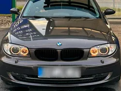 Grau Gebraucht 2009 BMW 116 Kleinwagen | 4.100 € (Fairer Preis)