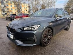 Grau Gebraucht 2024 Cupra Leon VZ Limousine | 25.900 € (Guter Preis)