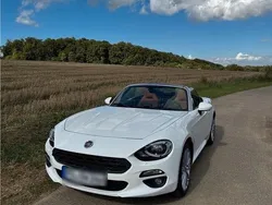Weiß Gebraucht 2018 Fiat 124 Spider Lusso Cabrio | 19.500 € (Fairer Preis)