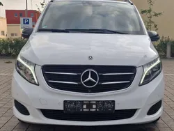 Weiß Gebraucht 2018 Mercedes V250 Van / Kleinbus | 35.400 € (Fairer Preis)