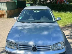 Silber Gebraucht 2002 VW Golf IV Kleinwagen | 3.499 € (Teuer)