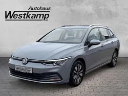 Mondsteingrau Gebraucht 2023 VW Golf VIII Move Kombi | 26.830 € (Fairer Preis)