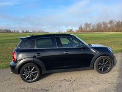 Schwarz Gebraucht 2012 Mini Cooper D Countryman SUV | 5.800 € (Fairer Preis)