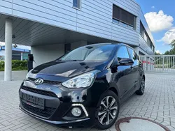 Schwarz Gebraucht 2016 Hyundai i10 Passion Kleinwagen | 8.990 € (Fairer Preis)