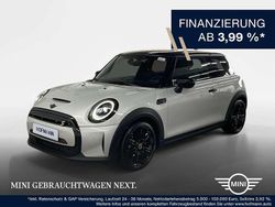 White silver metallic Gebraucht 2022 Mini Cooper SE Classic Kleinwagen | 17.446 € (Fairer Preis)