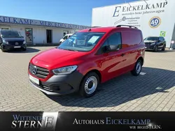 Rot Gebraucht 2021 Mercedes Citan 108 Van / Kleinbus | 15.351 € (Fairer Preis)