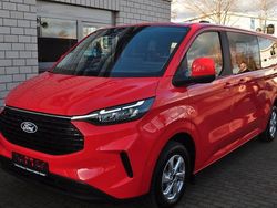 Rot Gebraucht 2025 Ford Tourneo Trend Van / Kleinbus | 39.480 € (Superpreis)