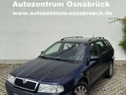 Tiefseeblau metallic Gebraucht 2005 Skoda Octavia Tour Kombi | 1.401 € (Guter Preis)