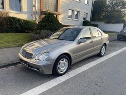 Silber Gebraucht 2003 Mercedes C200 Classic Limousine | 3.000 € (Fairer Preis)