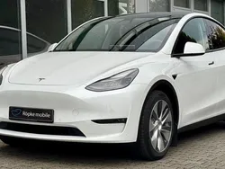 Pearl white multicoat Gebraucht 2021 Tesla Model Y SUV | 32.890 € (Fairer Preis)