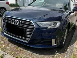 Blau Gebraucht 2017 Audi A3 Sportback Limousine | 19.000 € (Etwas zu teuer)
