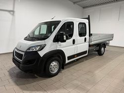 Weiß Gebraucht 2024 Peugeot Boxer Van | 28.990 € (Teuer)