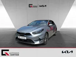 Css) lunar silver m (silber Gebraucht 2025 Kia Ceed 4 Limousine | 26.490 € (Fairer Preis)