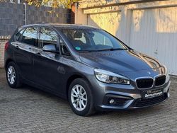 Mineralgrau Gebraucht 2017 BMW 218 Active Tourer Advantage Van / Kleinbus | 15.650 € (Fairer Preis)